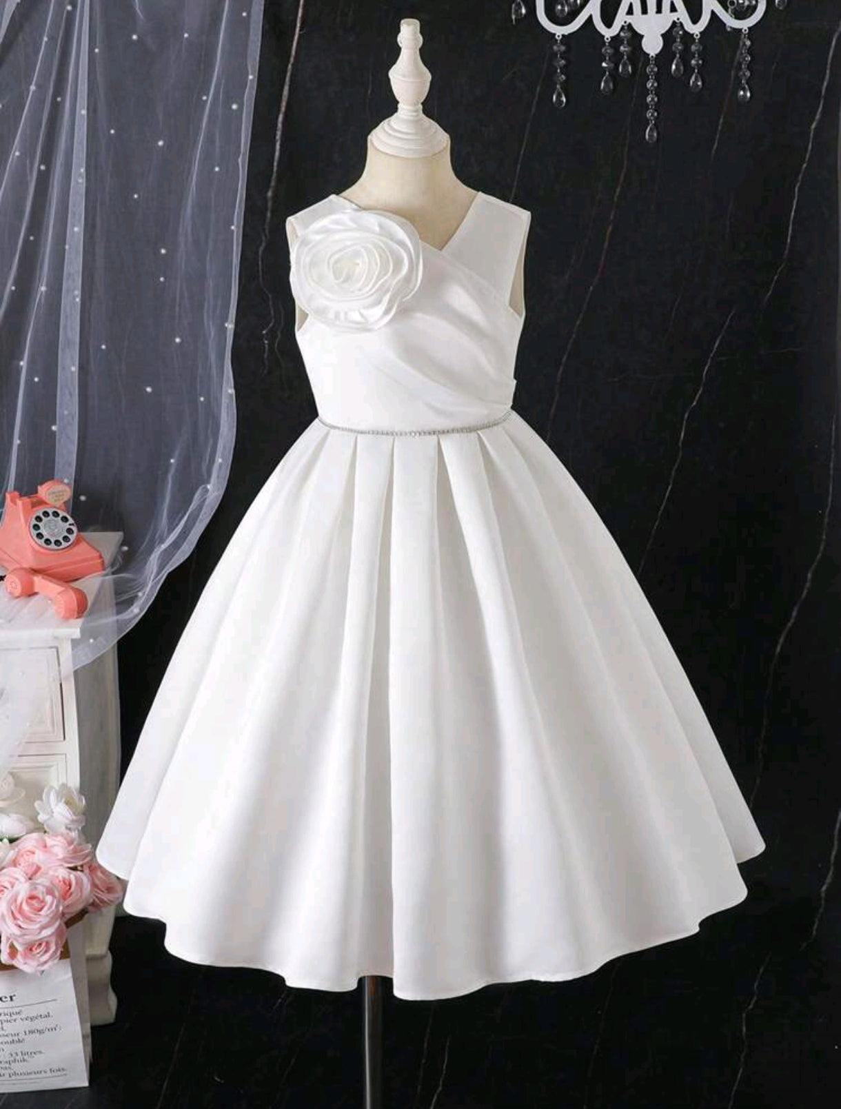 Vestido Blanco Elegante con detalle en moño