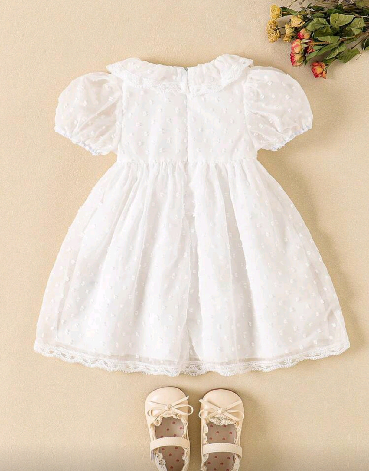 Vestido bebé blanco sencillo