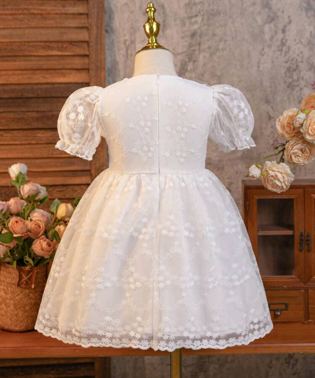 Vestido blanco de renda