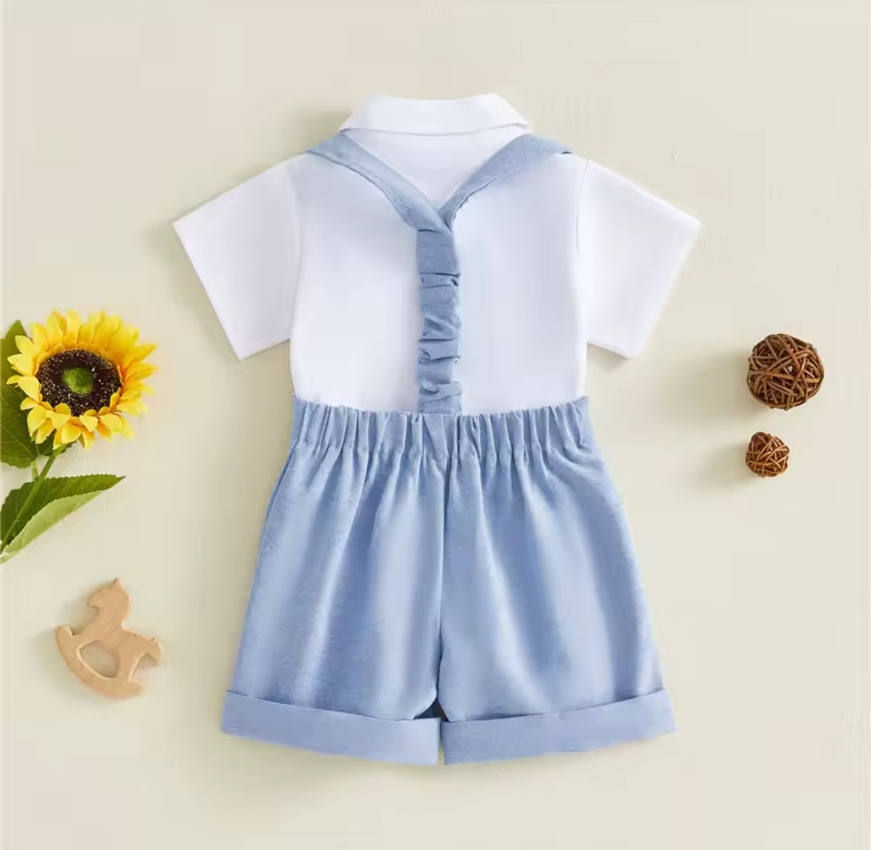 Body Camisa+ moño+ short con tirantes