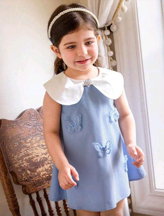 Vestido bebé con detelles en mariposas 3D