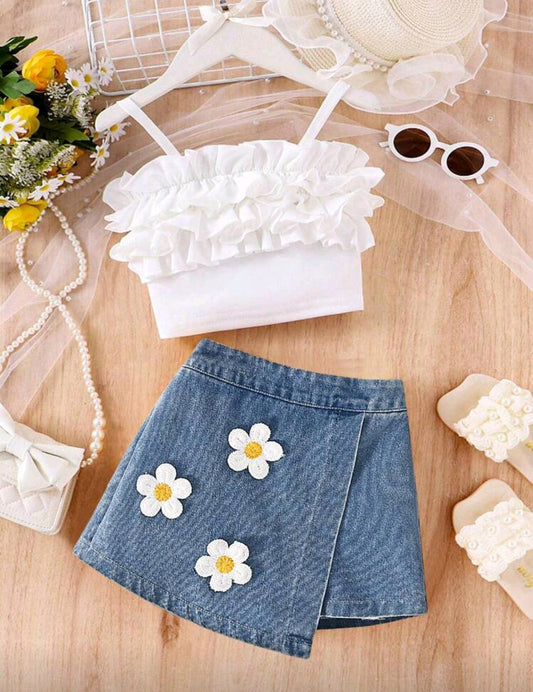 Blusa de tiritas + short pollera con bordados