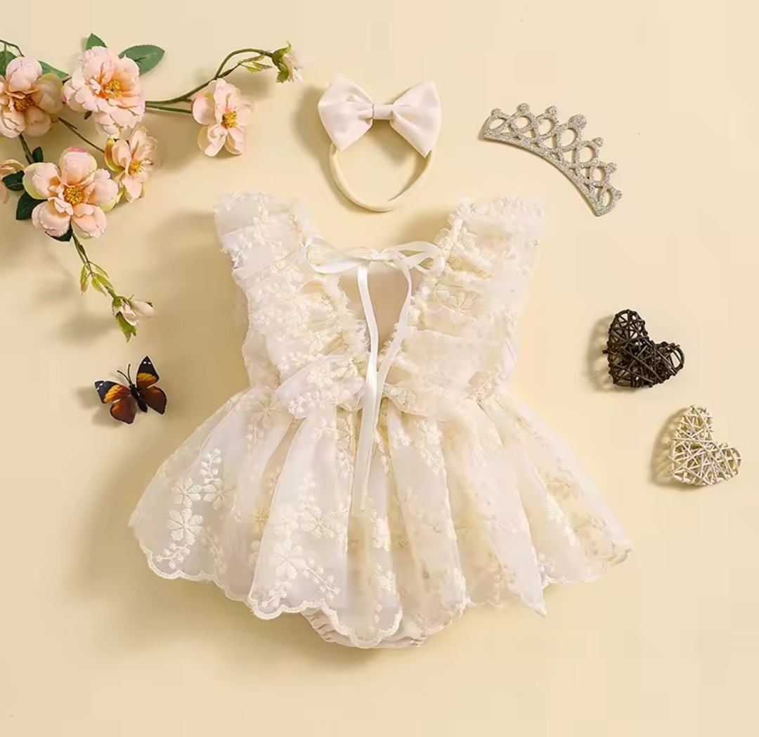 Body vestido de renda + diadema