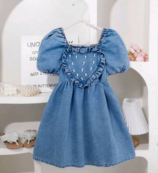 Vestido de Jeans con mangas abullonadas y detelles en perlitas