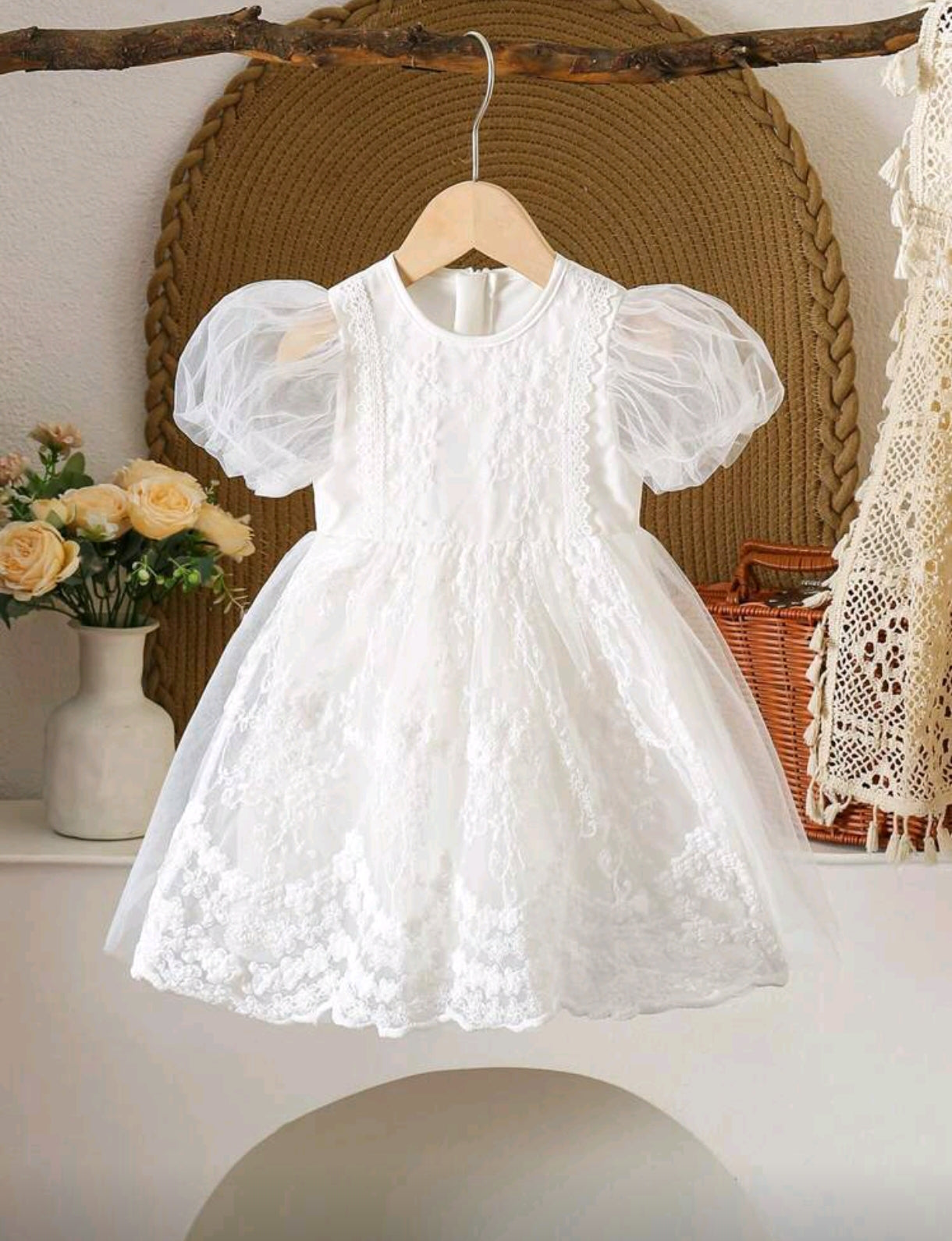 Vestido blanco bebé de renda