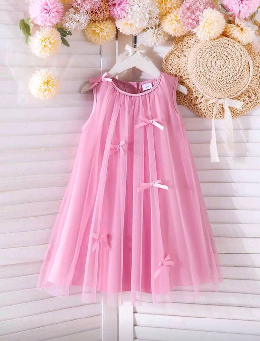 Vestido de tul con detalles en moñitos