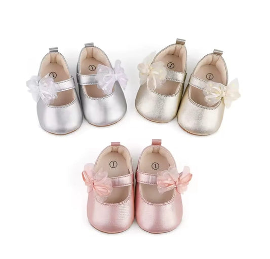 Acc. Zapatito suela blanda con moño