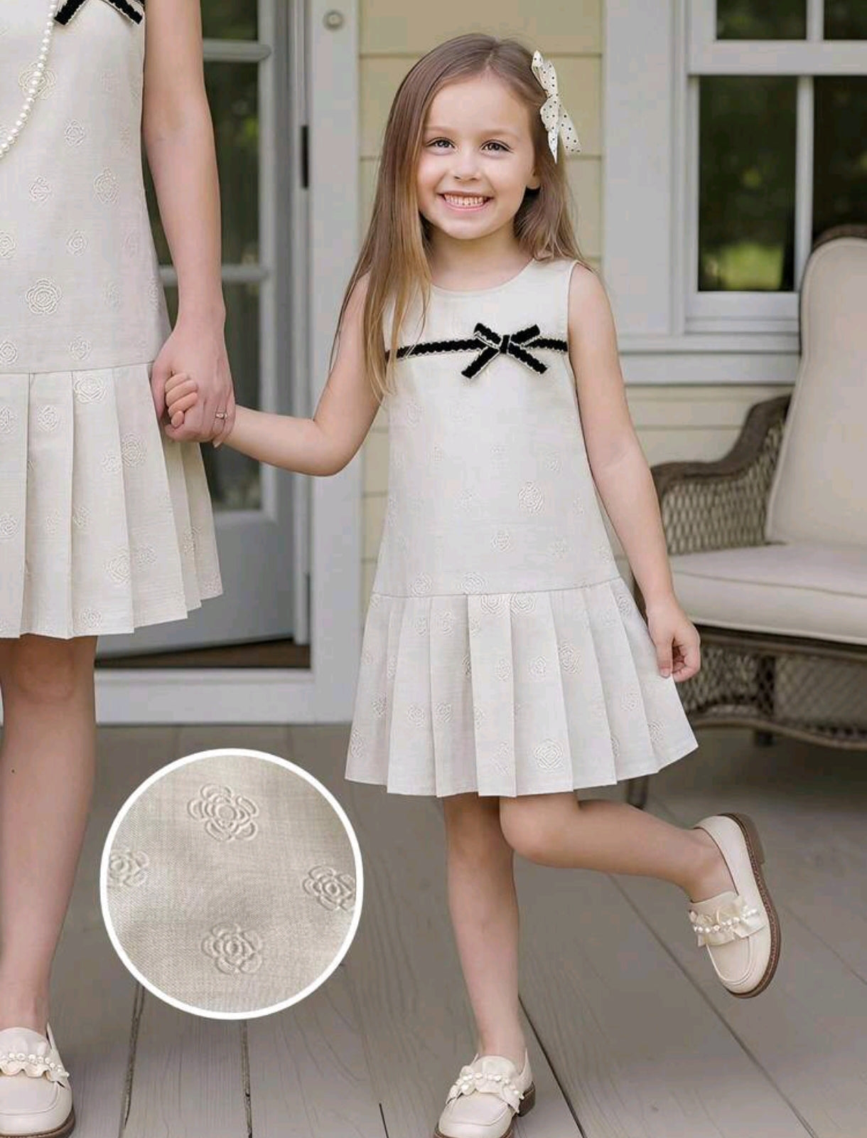 Vestido Suelto sin mangas con lazo y detalles en flores