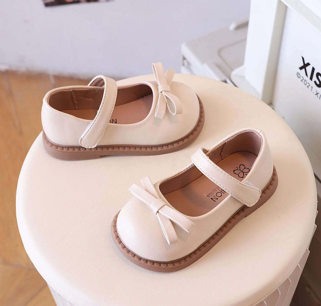 Acc. Zapato Mary Jeans con moño