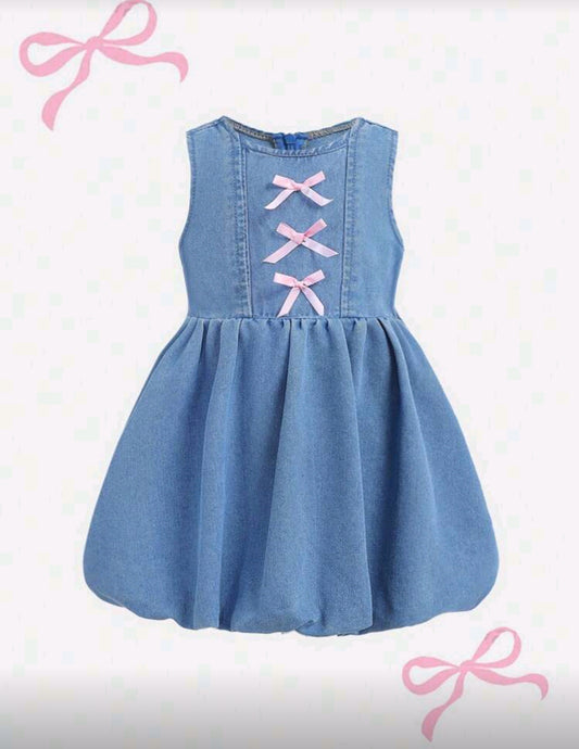 Vestido de jeans bebe con detelles en moño