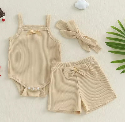 Body de tiritas acabadas+ short