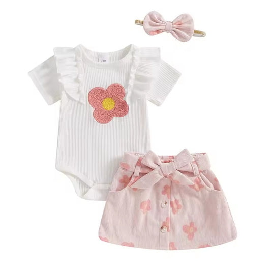 Body + falda con detalles en flores + diadema