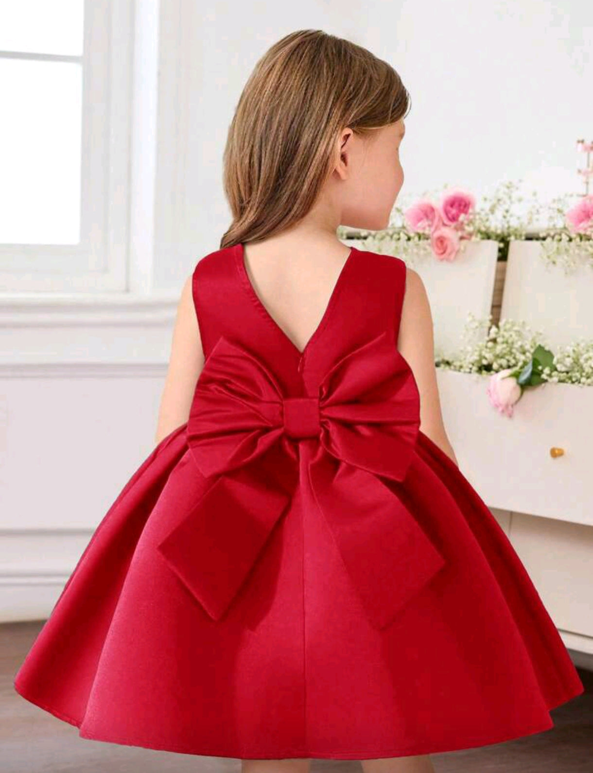 Vestido Elegante con moño en la espalda