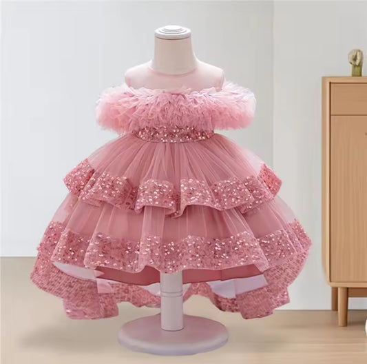 Vestido Elegante con tul y lentejuelas