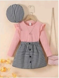 Mangas largas + falda + boina