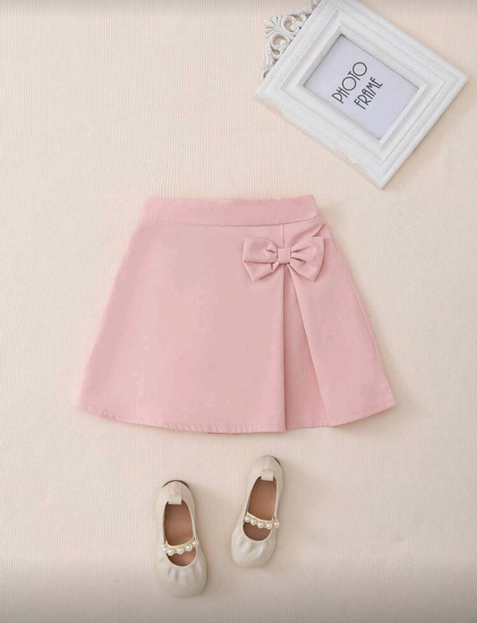 Falda con detalles en lazo