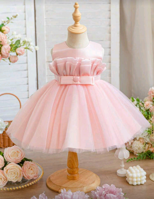 Vestido elegante con tul