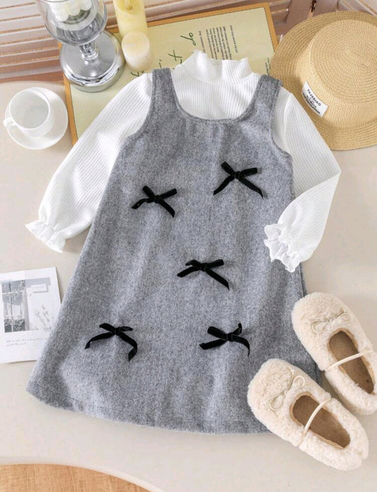 Mangas largas acanaladas + vestido con moños