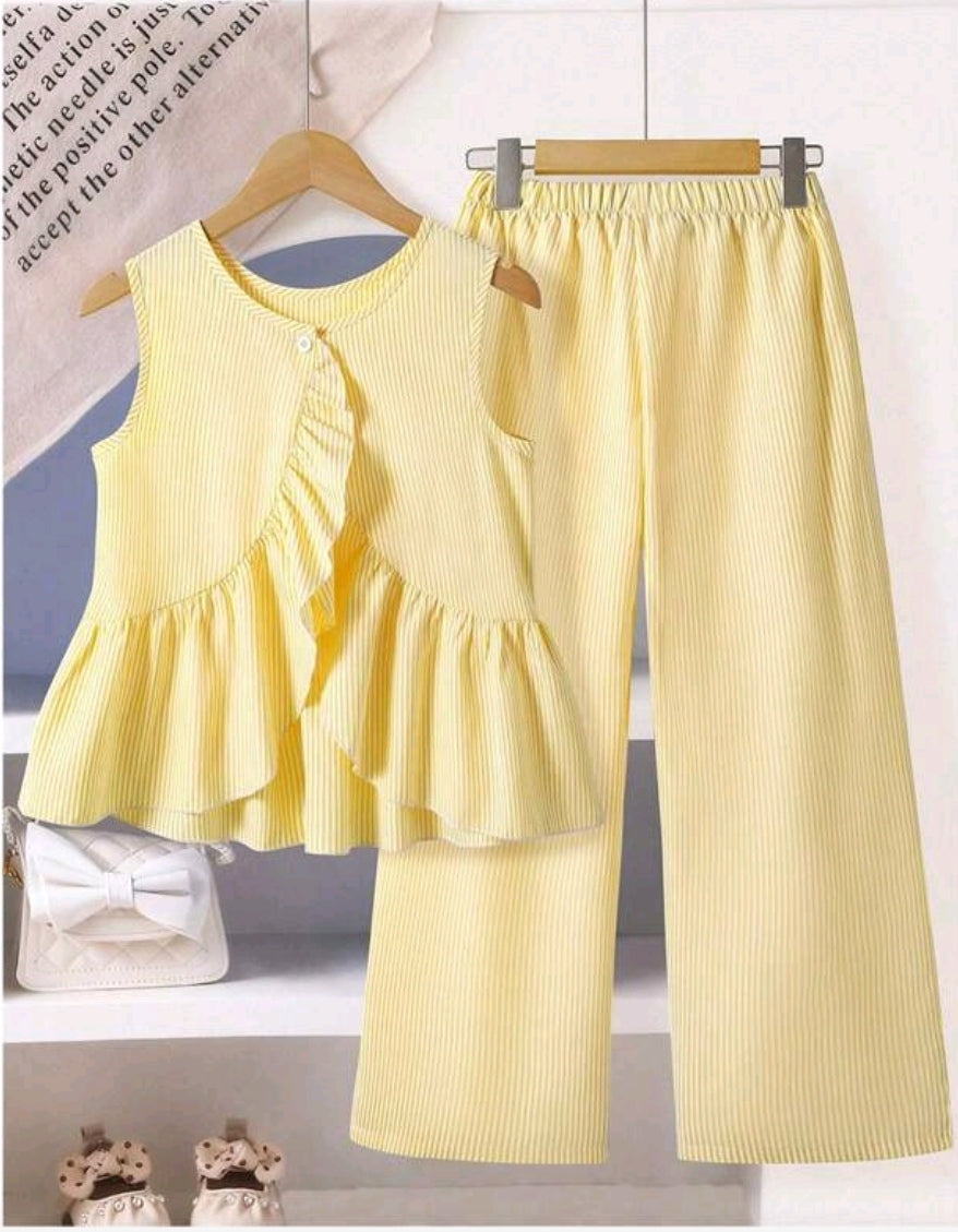 Blusa a rayas asimétrico+ pantalón