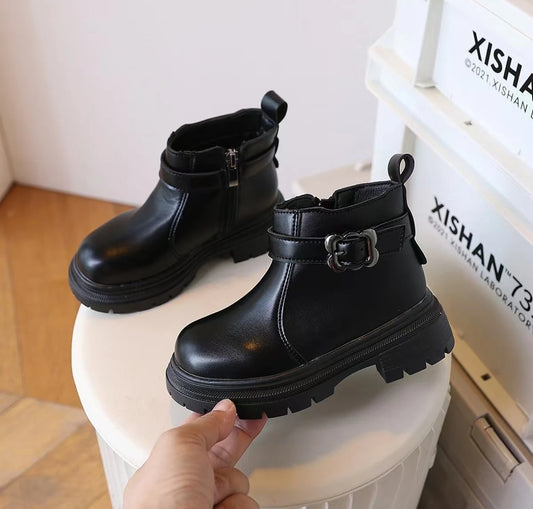 Acc. Bota con Hebilla lateral