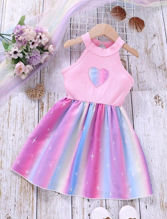 Vestido con diseño de corazón multicolor