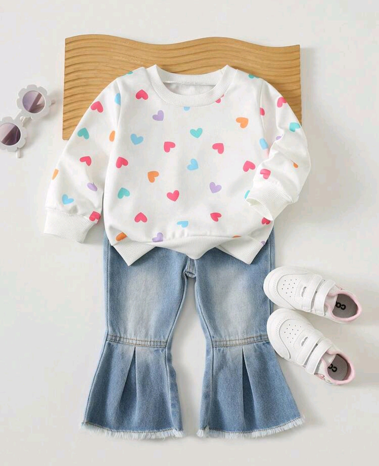 Mangas largas con diseño de corazón+ pantalón de Jeans acampanado