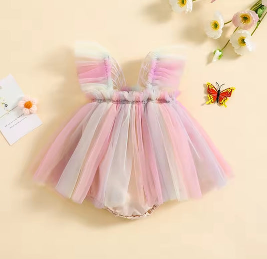 Body vestido de tul colorido con alitas