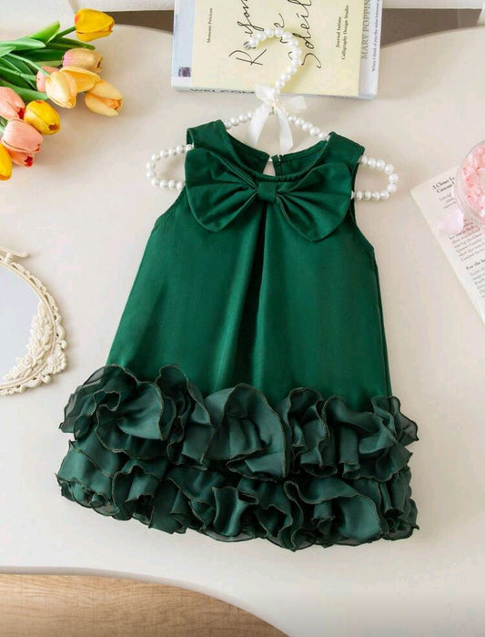 Vestido chic con moño