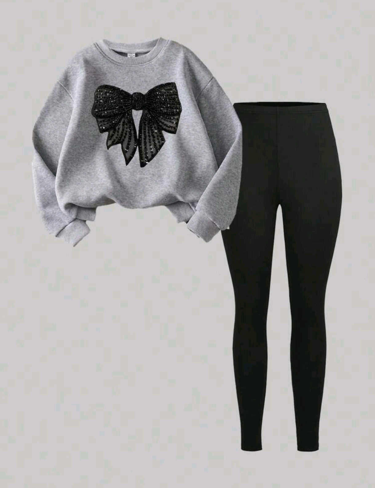 Abrigo frizado con detalle en moños+ leggins