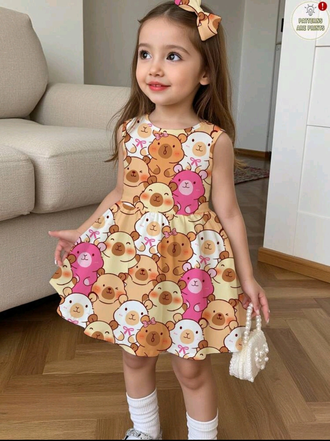 Vestido con estampada de capibara