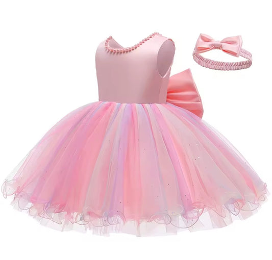 Vestido elegante con tul multicolor