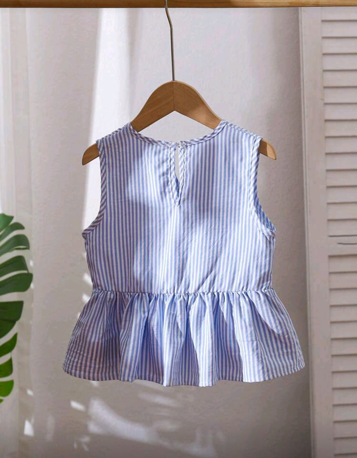 Blusa sin mangas a rayas