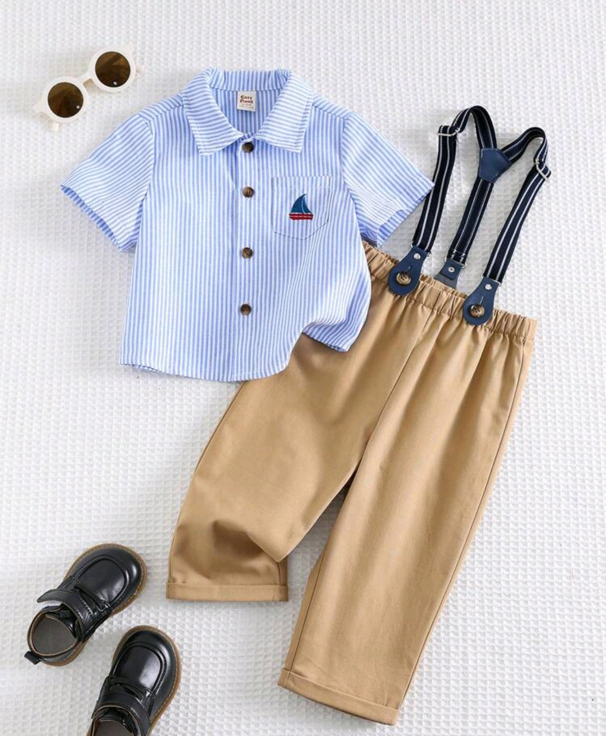 Camisa mangas cortas + pantalón+ suspensorio
