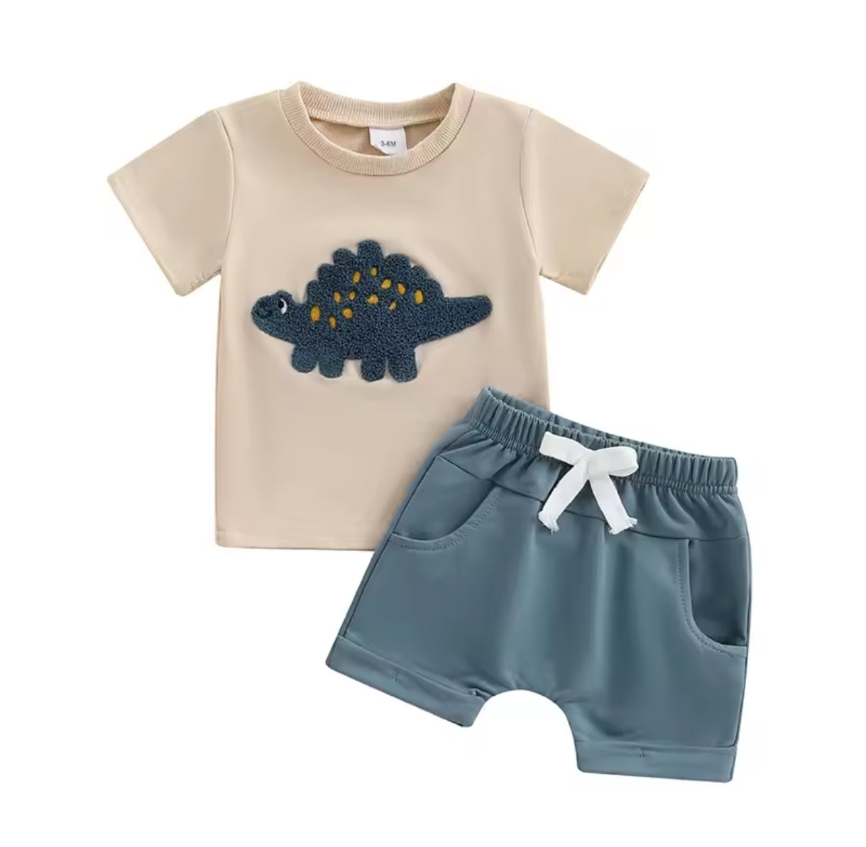 Remera con bordado de Dino + short