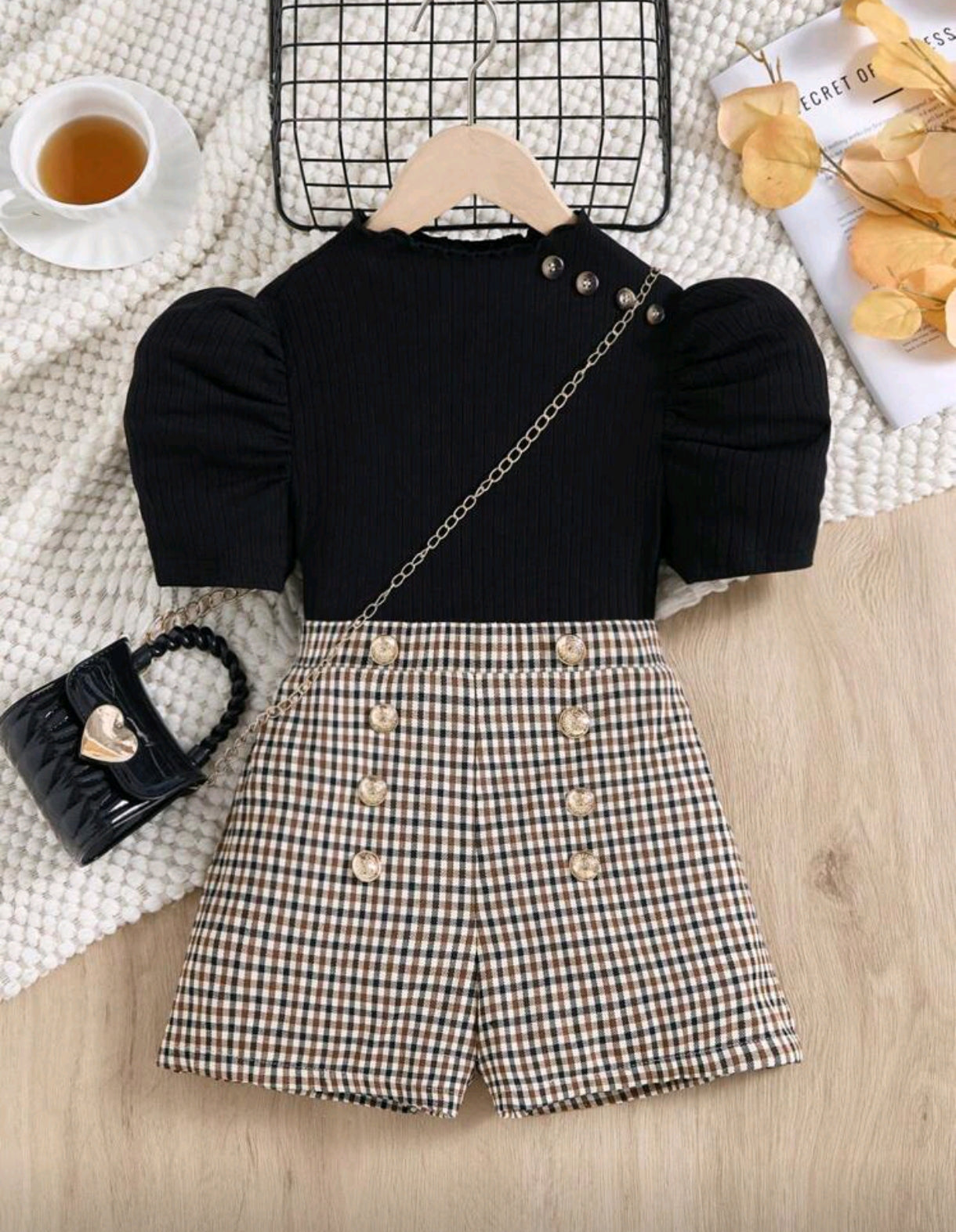 Blusa abotonado + short