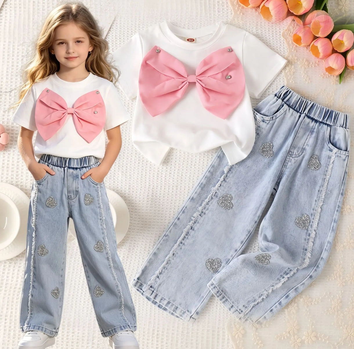 Blusa con lazo + pantalón de jeans con brillos