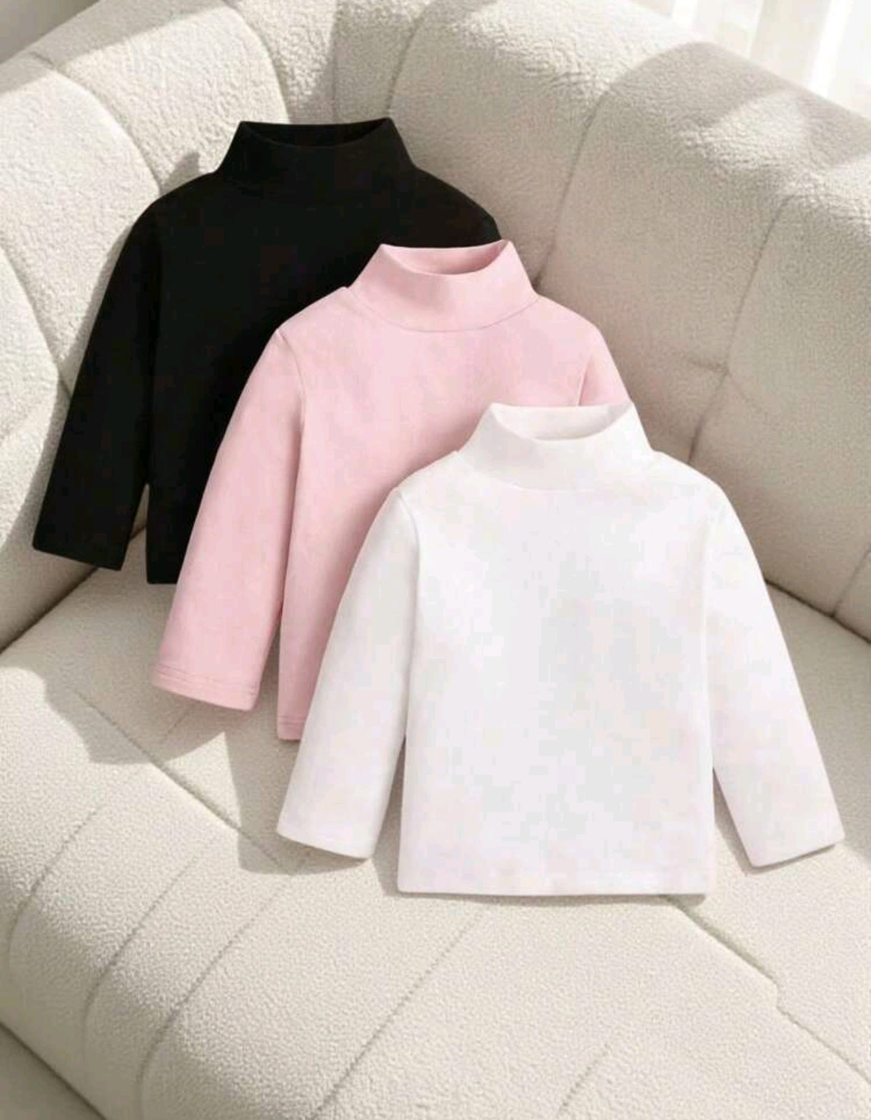 Mangas largas cuello alto suave frizado