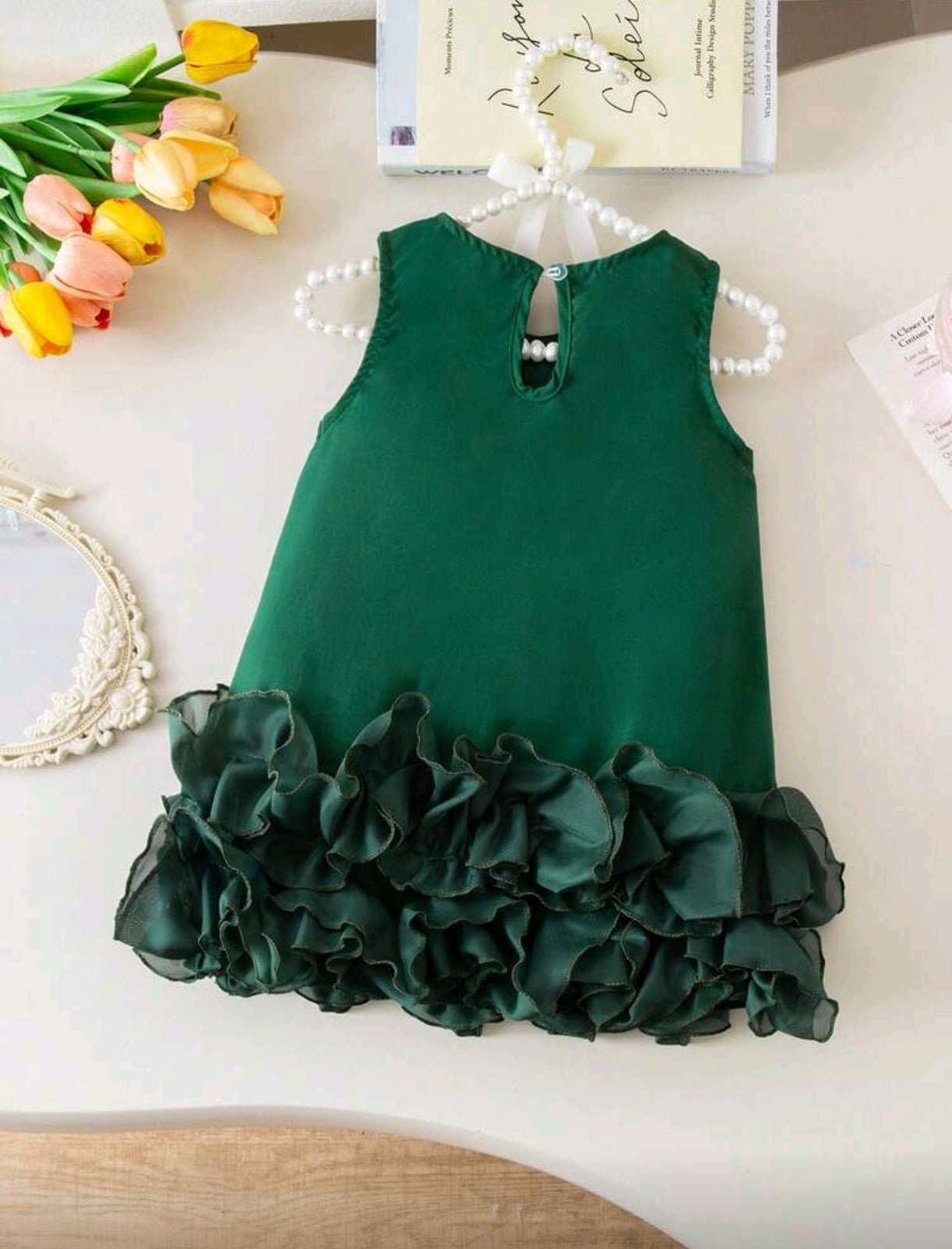 Vestido chic con moño