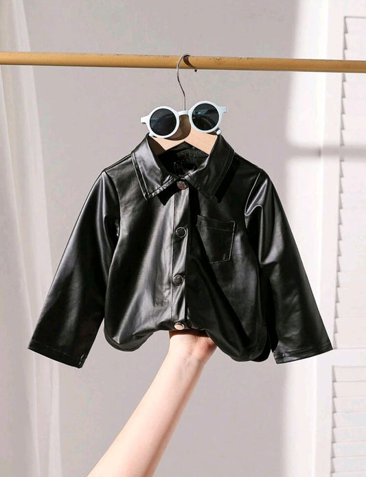 Chaqueta tipo cuerina