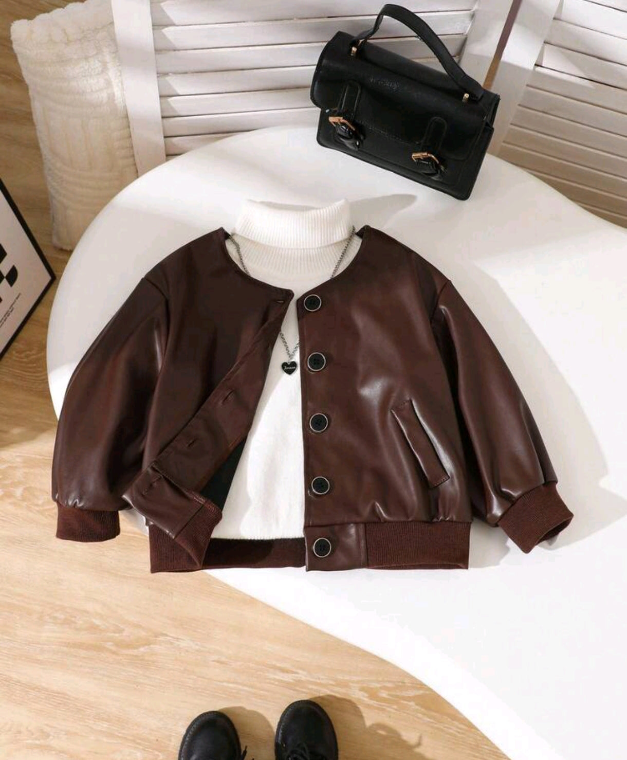Chaqueta marron de cuerina