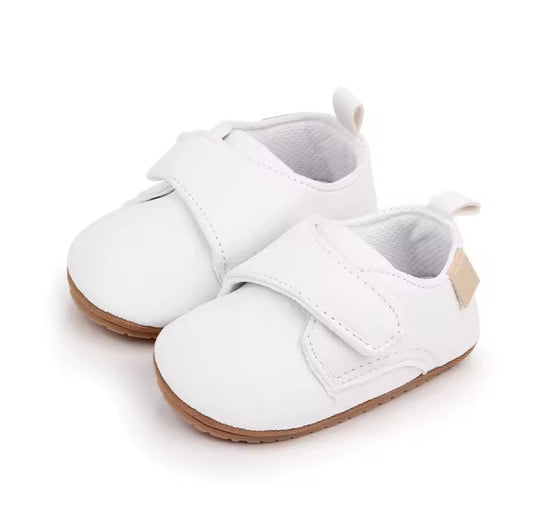 Acc. Zapatito de niño suela engomada