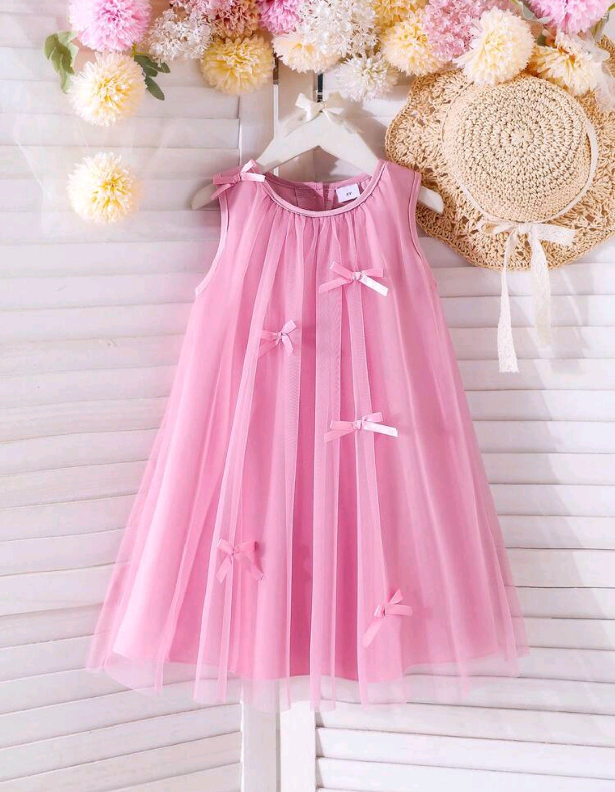 Vestido de tul con moños
