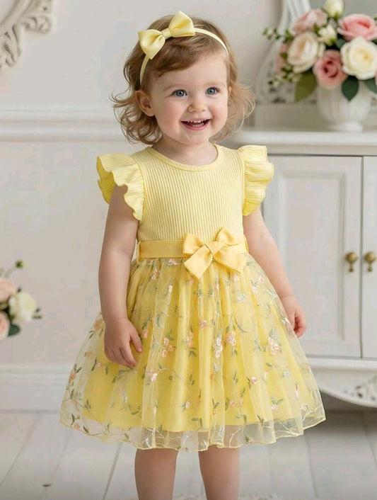Vestido bebé con tul y bordado de flores