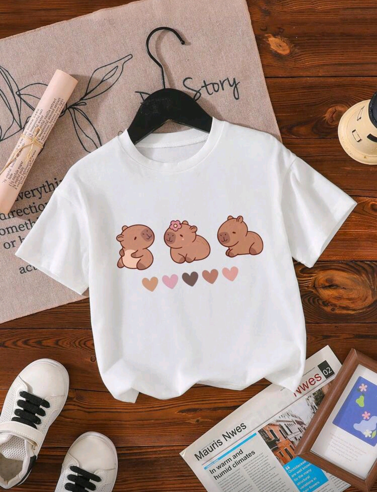 Remera con estampa de capibara