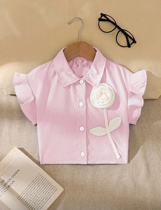 Camisa con detelles en flor