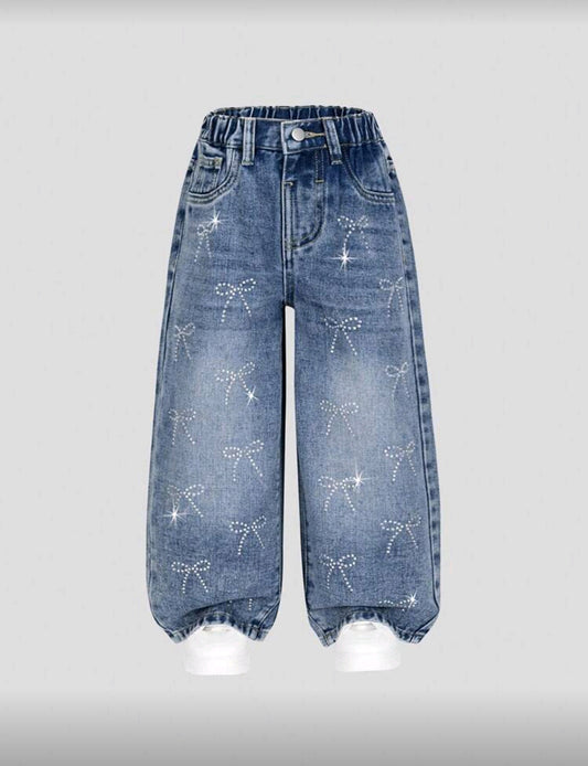 Pantalón de jeans wide leg con detelles en brillos