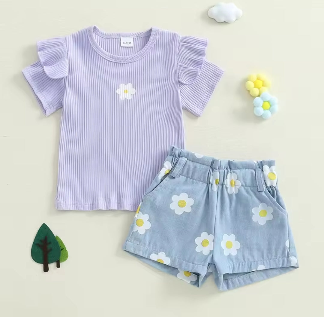 Blusa acanalada+ short de jeans floral