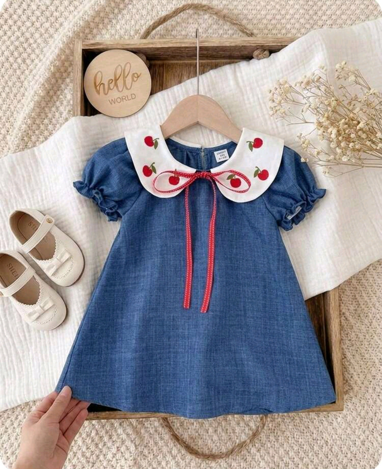 Vestido bebé con cuello y estampado de cereza