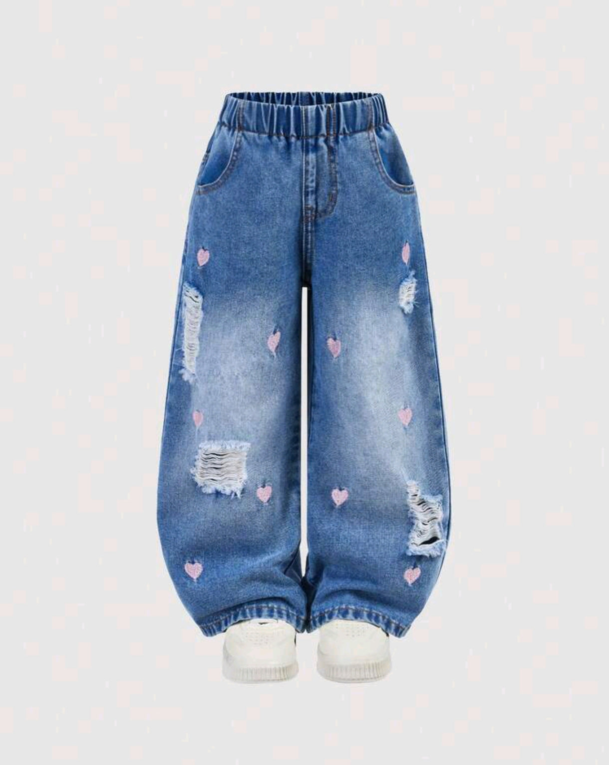 Pantalón de Jeans pierna ancha con bordados de corazón