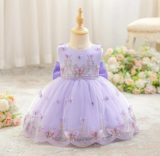 Vestido Elegante con detalles en mariposas
